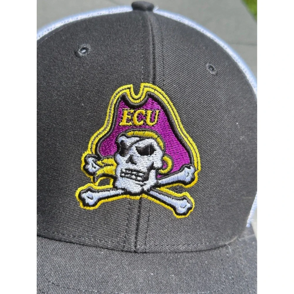 47 Brand ECU Pirates‎ Trucker Hat Men's Black White Snapback Mesh Cap OSFA